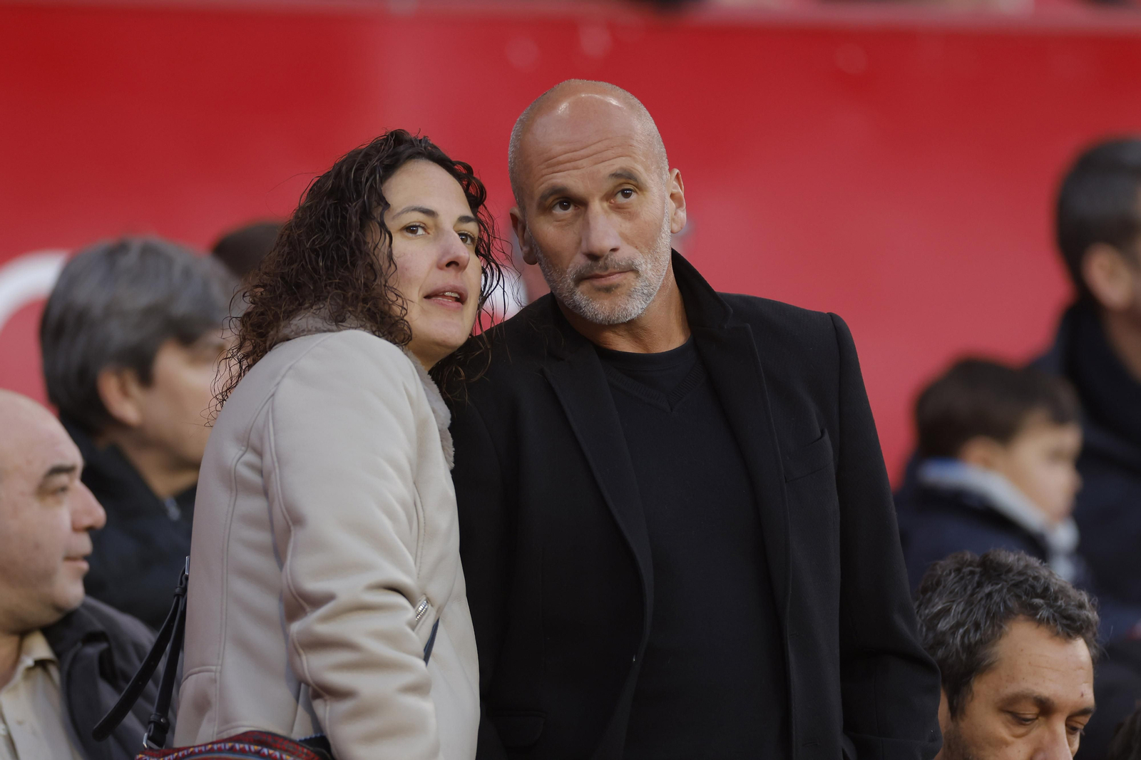 Búscate en las fotos del Sevilla-Elche