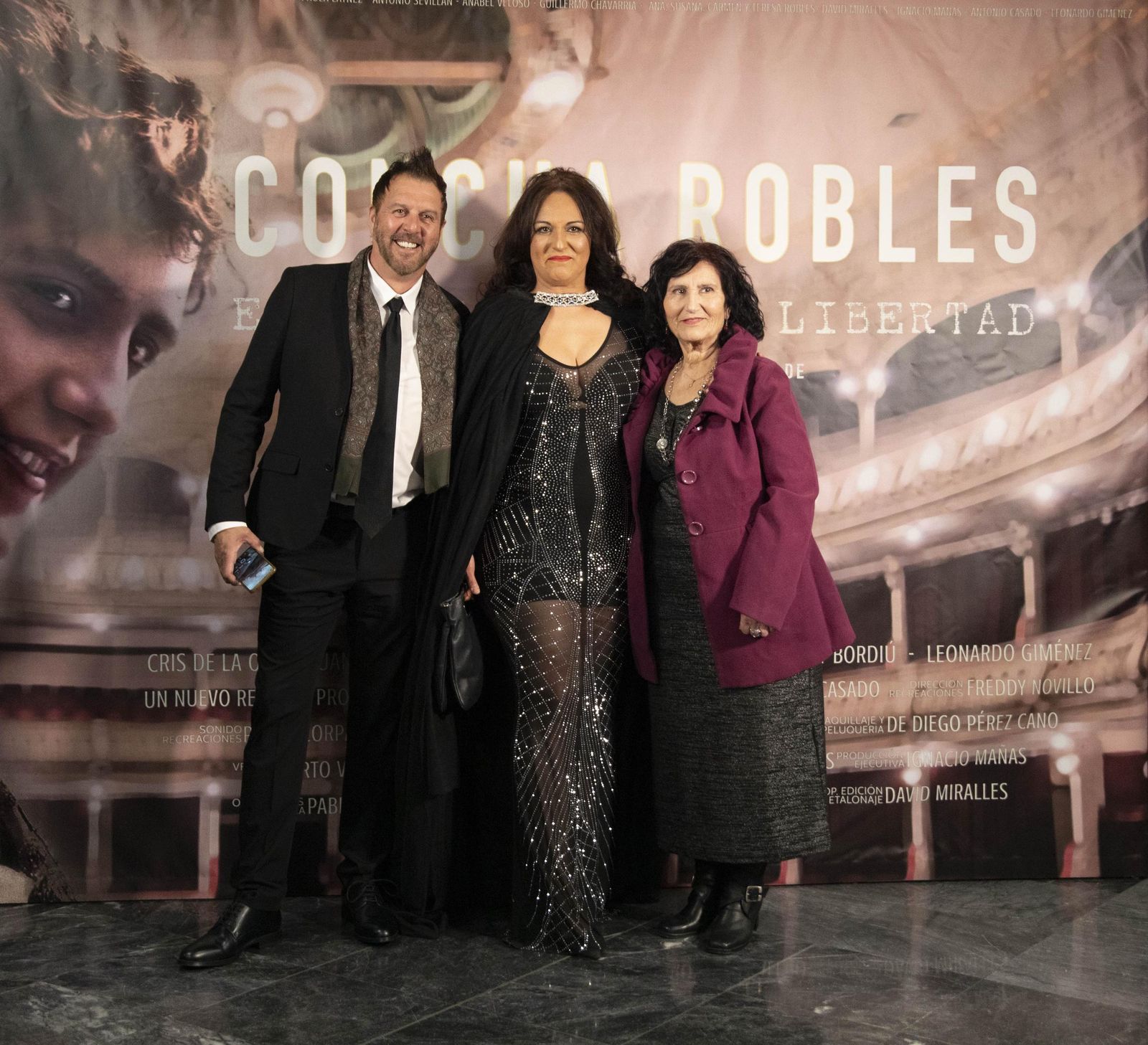 El estreno en Almería del largometraje documental "Concha Robles", en imágenes