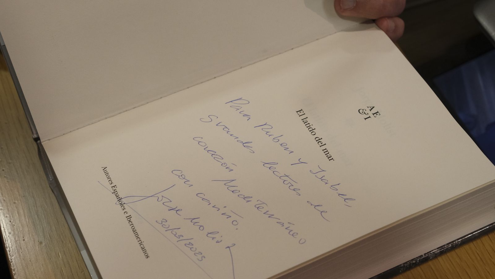 Fotogalería de Diario de los Libros, con el escritor Jorge Molist