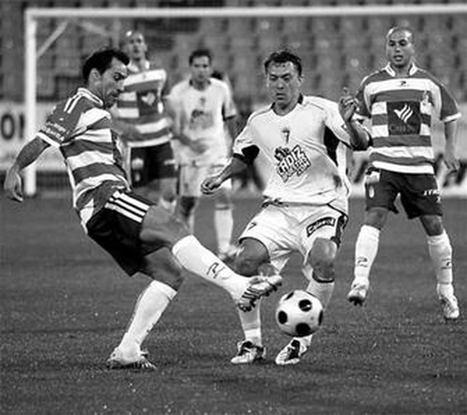 Dumitru Rosu, en un lance del partido en Granada.