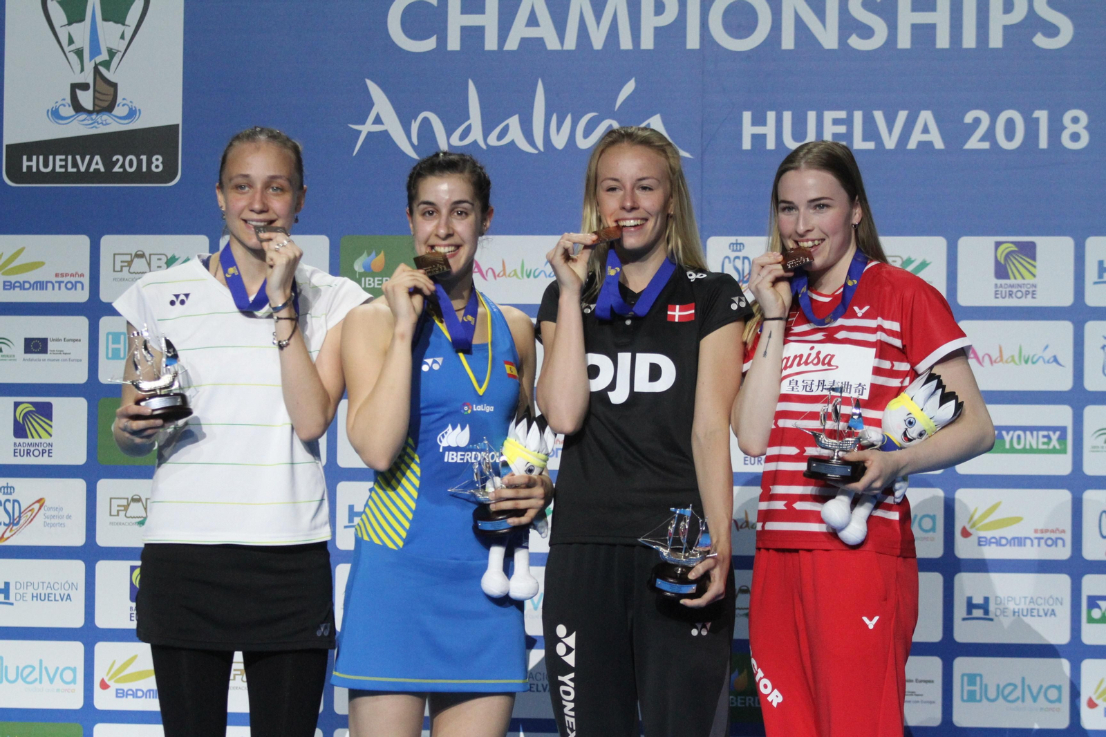 Partido y victoria de Carolina Marín en el Europeo de Bádminton celebrado en Huelva