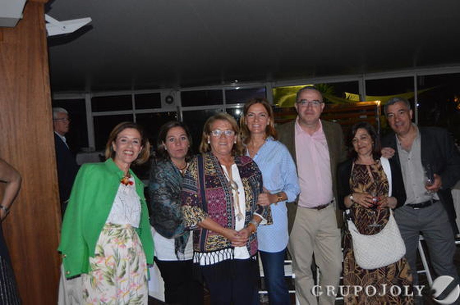 Nayade Guerra, María Rosa Beltrán, Macarena Vicho, Ana Calderón y Alberto Cique coincideron en la celebración.

Foto: Ignacio Casas de Ciria