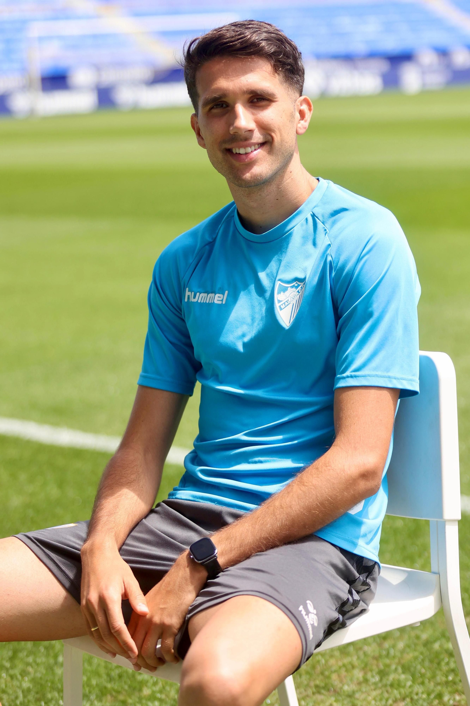 Las fotos de la entrevista a Juanpe, jugador del Málaga CF