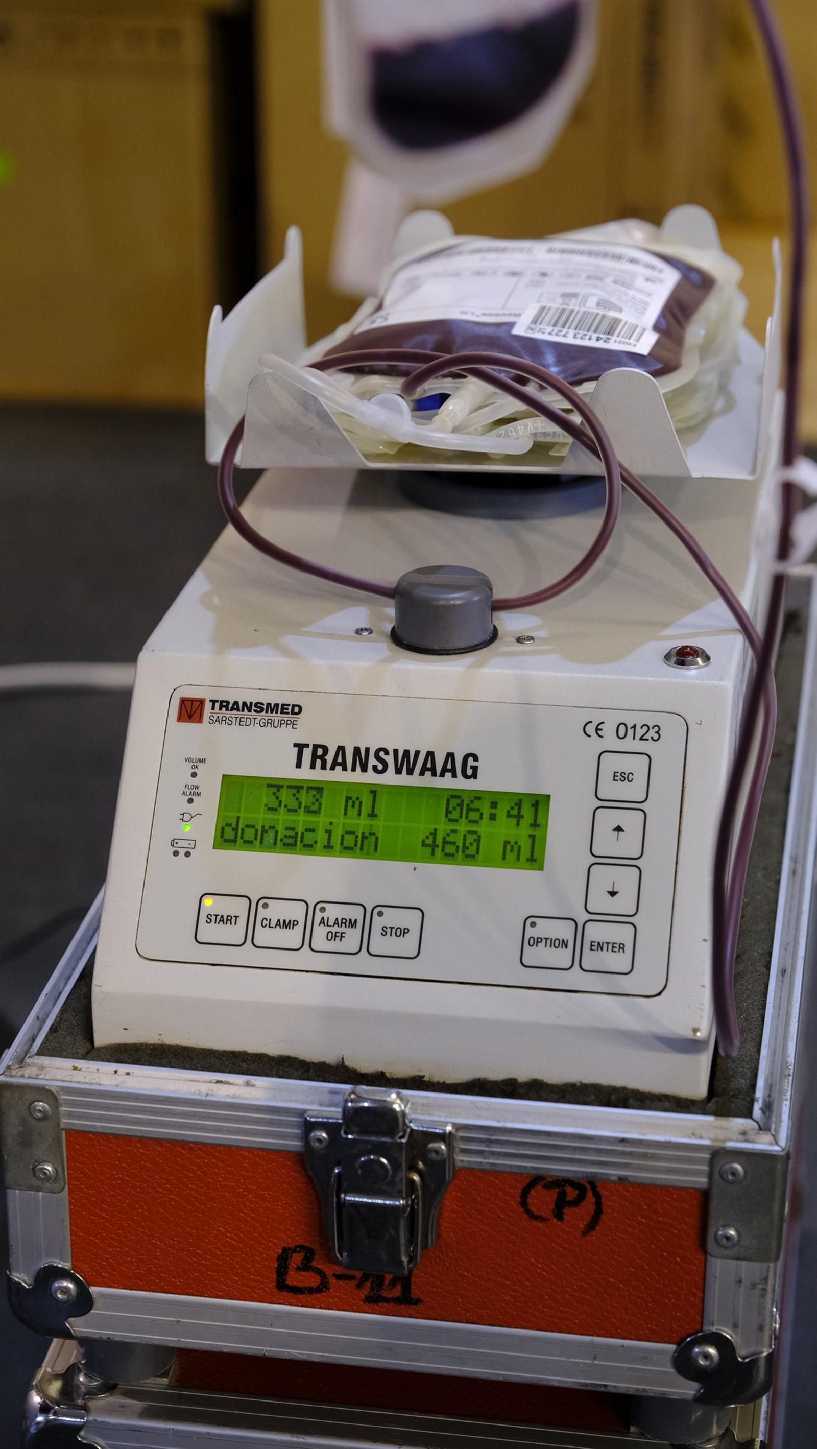 Imágenes de la donación colectiva de sangre y plasma en el Pabellón Rafael Florido