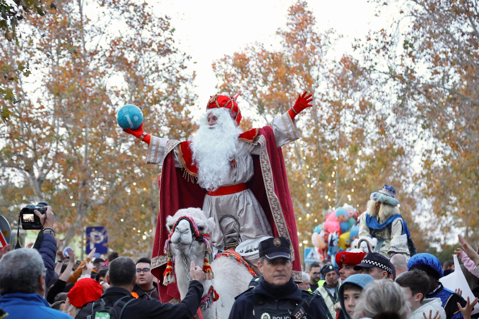 La Cabalgata de Reyes Magos de Cruz de Humilladero, en imágenes