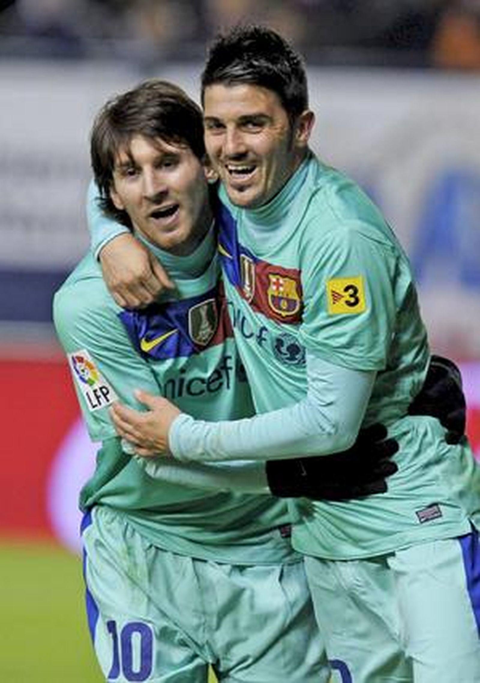 El Barcelona gana con facilidad a Osasuna en Pamplona. / EFE