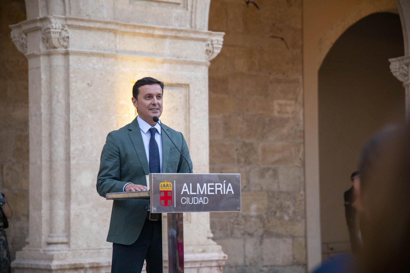Las imágenes de la inauguración de la Plaza de la Constitución en Almería