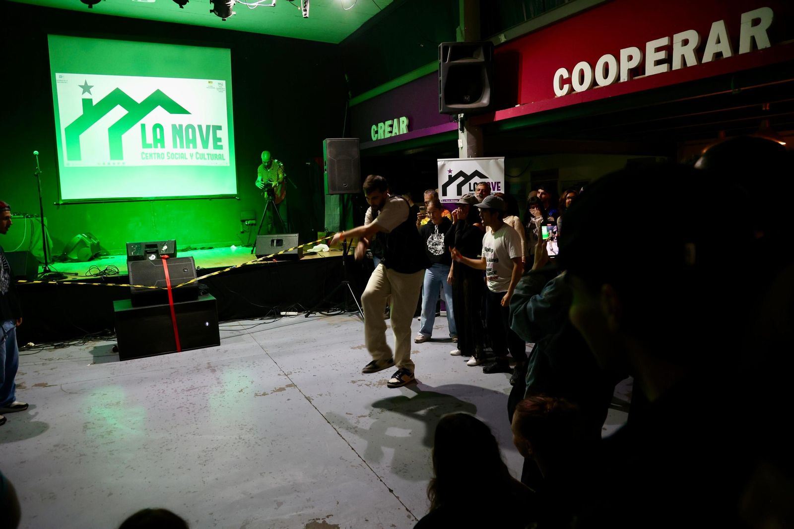 La fiesta alternativa del MLGXDANA a beneficio de la Dana, en fotos