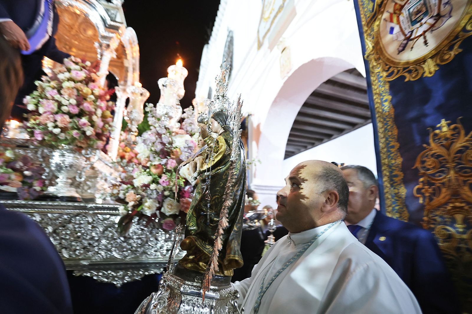 La bajada de la Virgen de La Cinta en imágenes