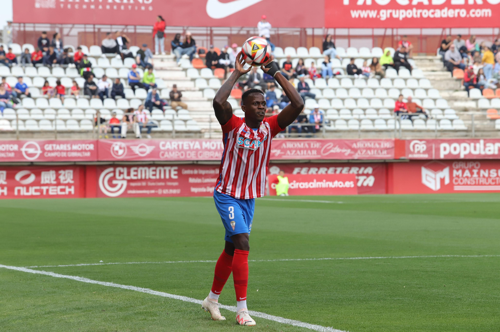 Fotos del Algeciras CF-Linares de Primera Federacion