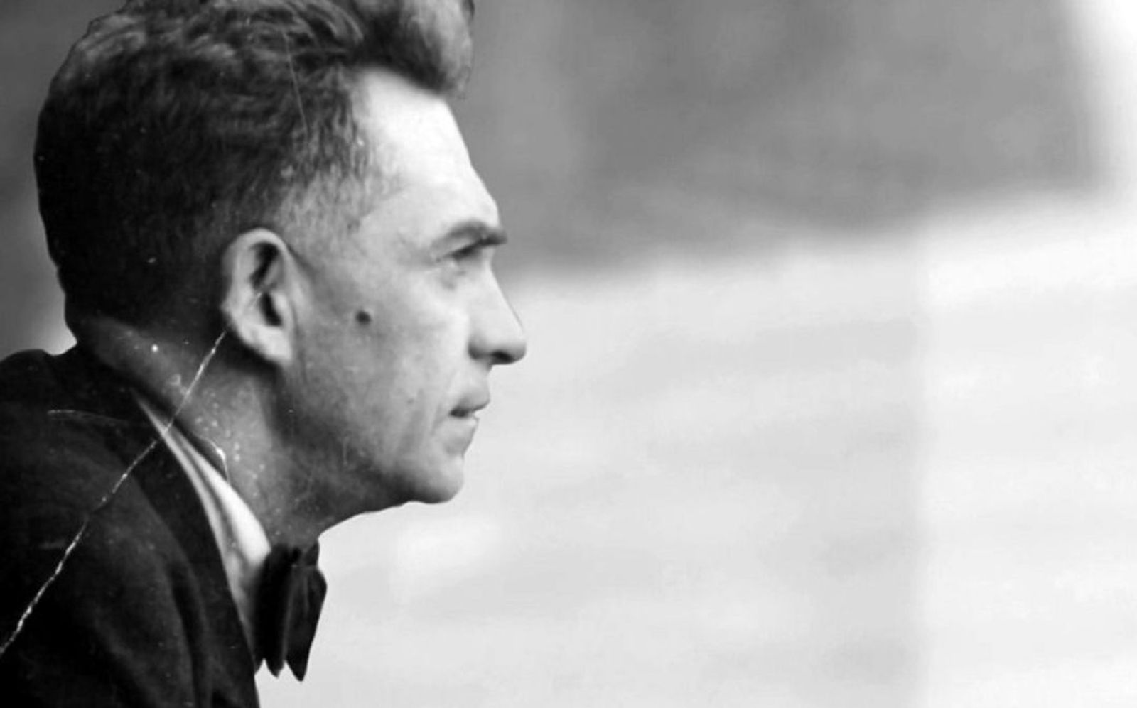 Manuel Chaves Nogales.