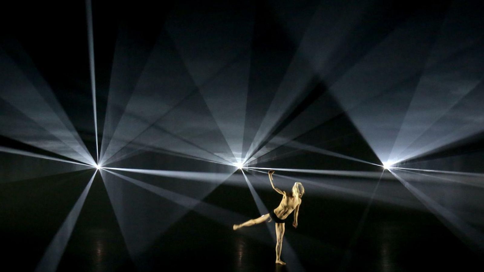 Wayne McGregor es responsable de la coreografía y puesta en escena de ‘Autobiography’.