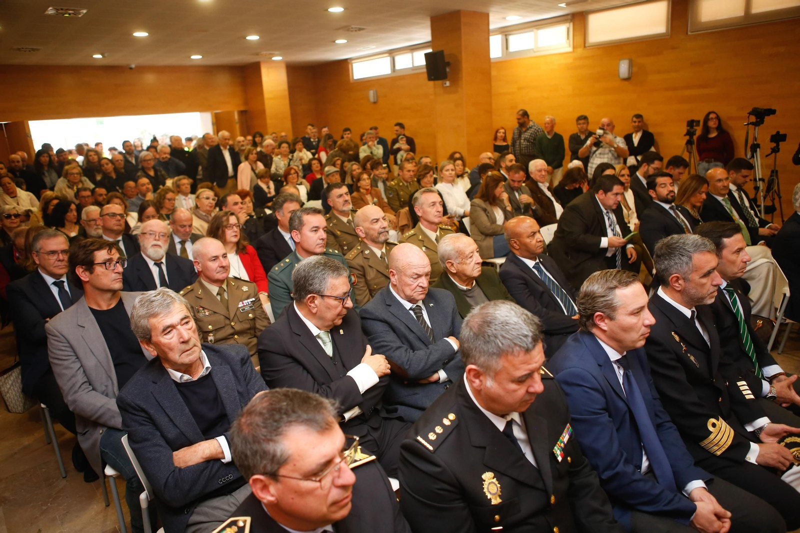 Fotos de la entrega de reconocimientos por el Día de Andalucía en Algeciras