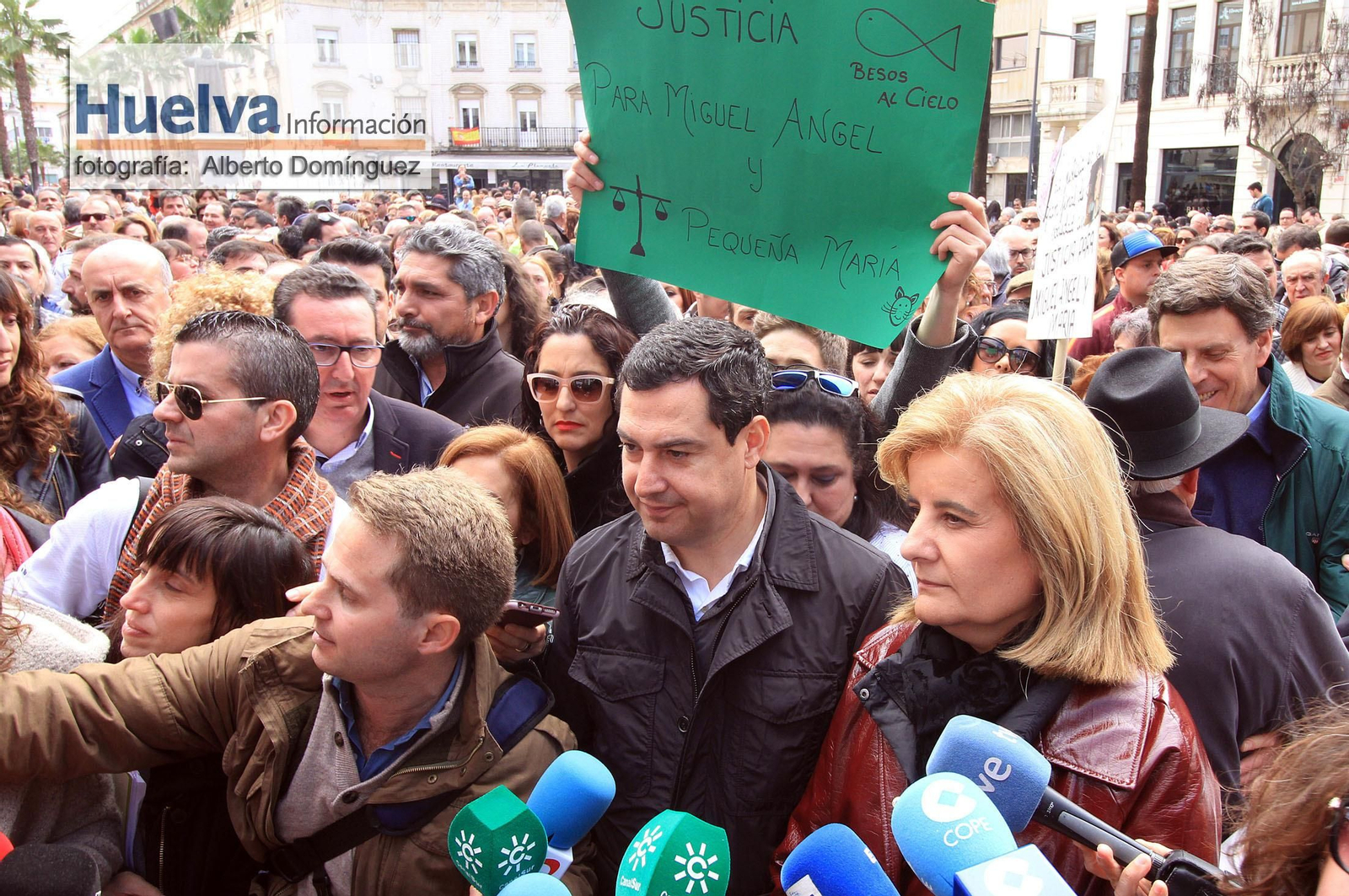 Imágenes de la manifestación contra la derogación de la prisión permanente revisable celebrada en Huelva