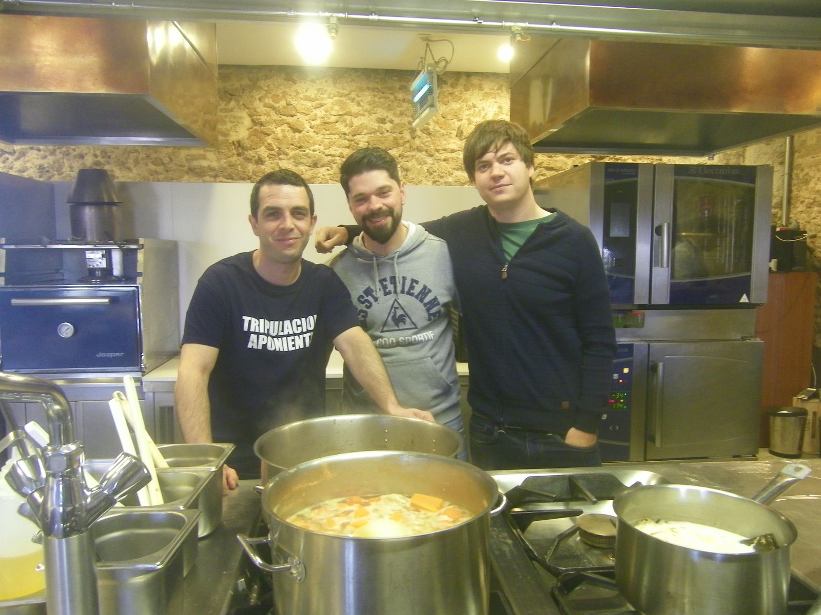 Luis Callealta, Alan Iglesias y David Chamorro, los tres cocineros que traducen las ideas de Ángel León.
