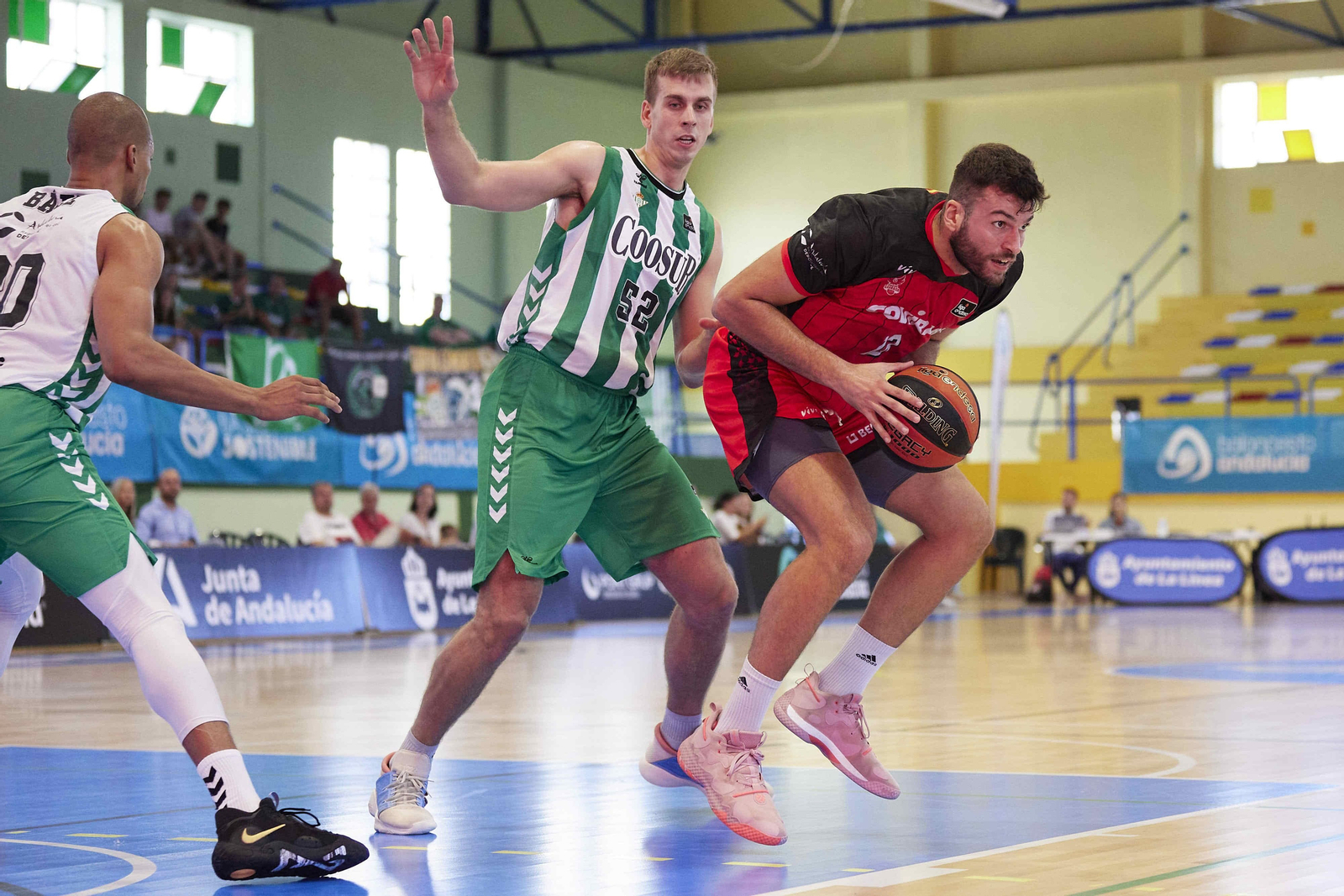 El Covirán Granada-Real Betis, en imágenes