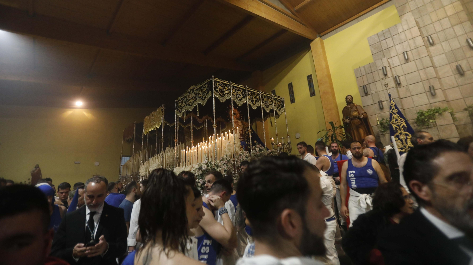 Fotos del Domingo de Ramos en La Línea: La Borriquita y Flagelación