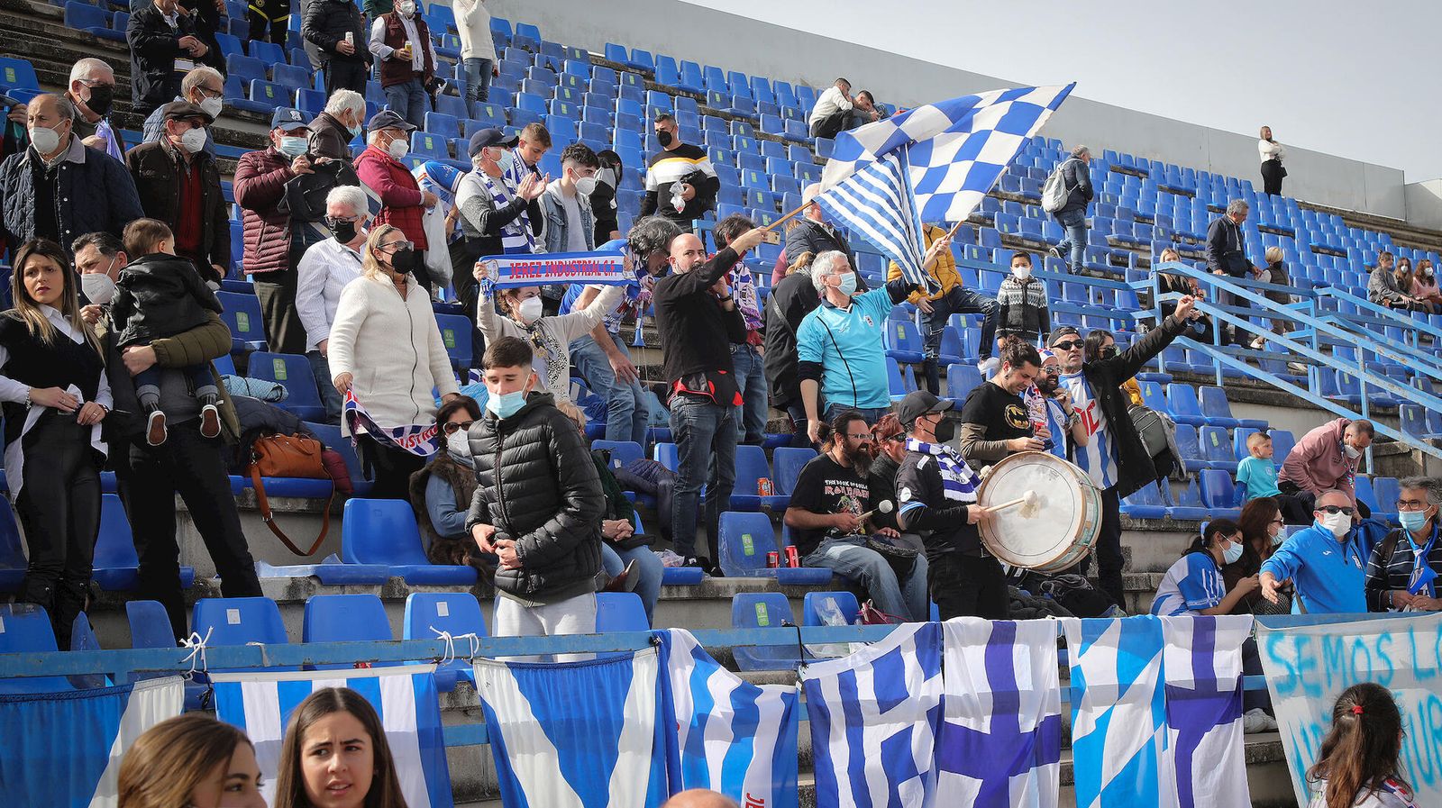 El Jerez Industrial vuelve al Pedro Garrido tras la resiembra.