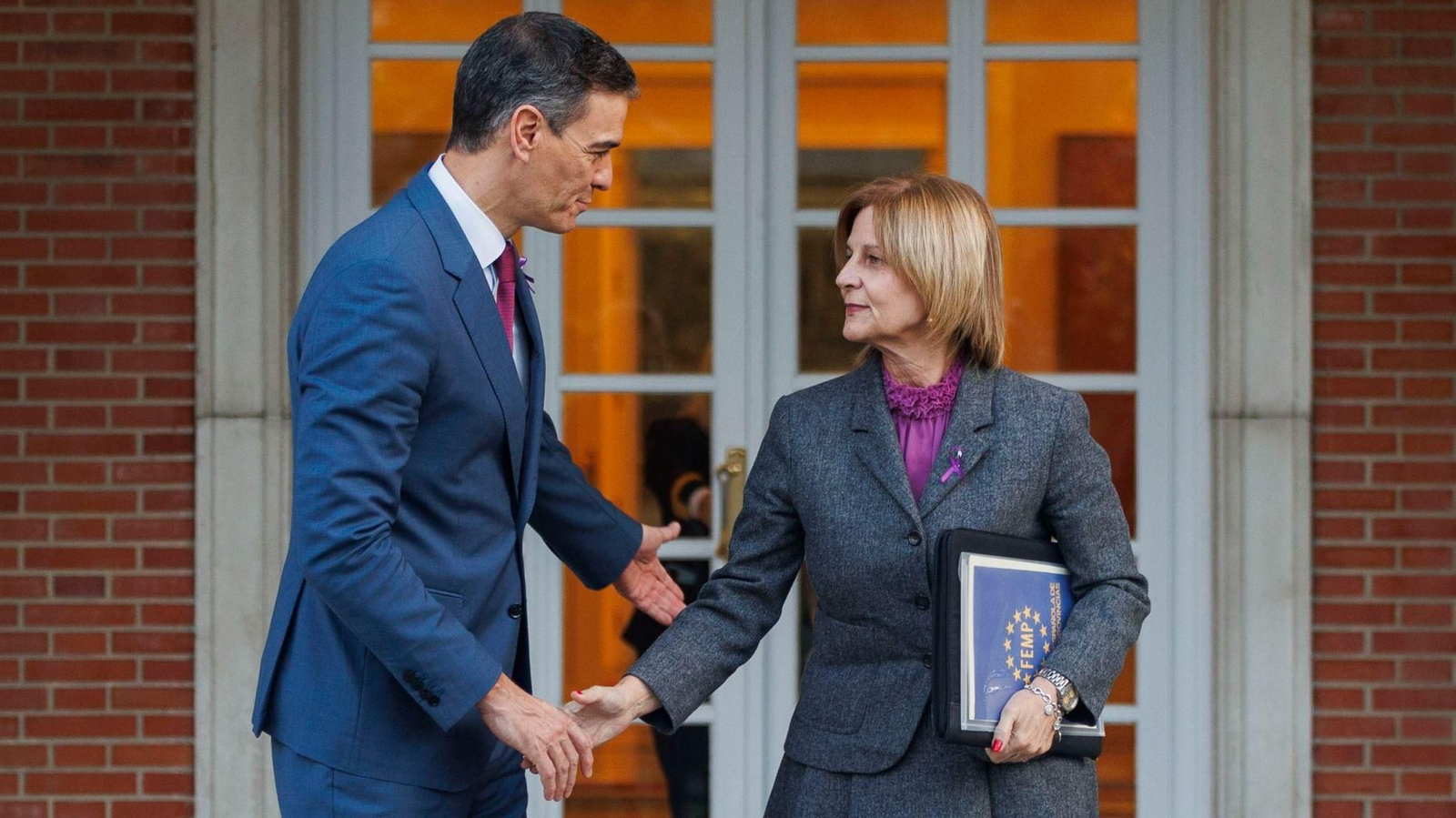 Pedro Sánchez y María José García-Pelayo, en su reunión del pasado mes de noviembre.