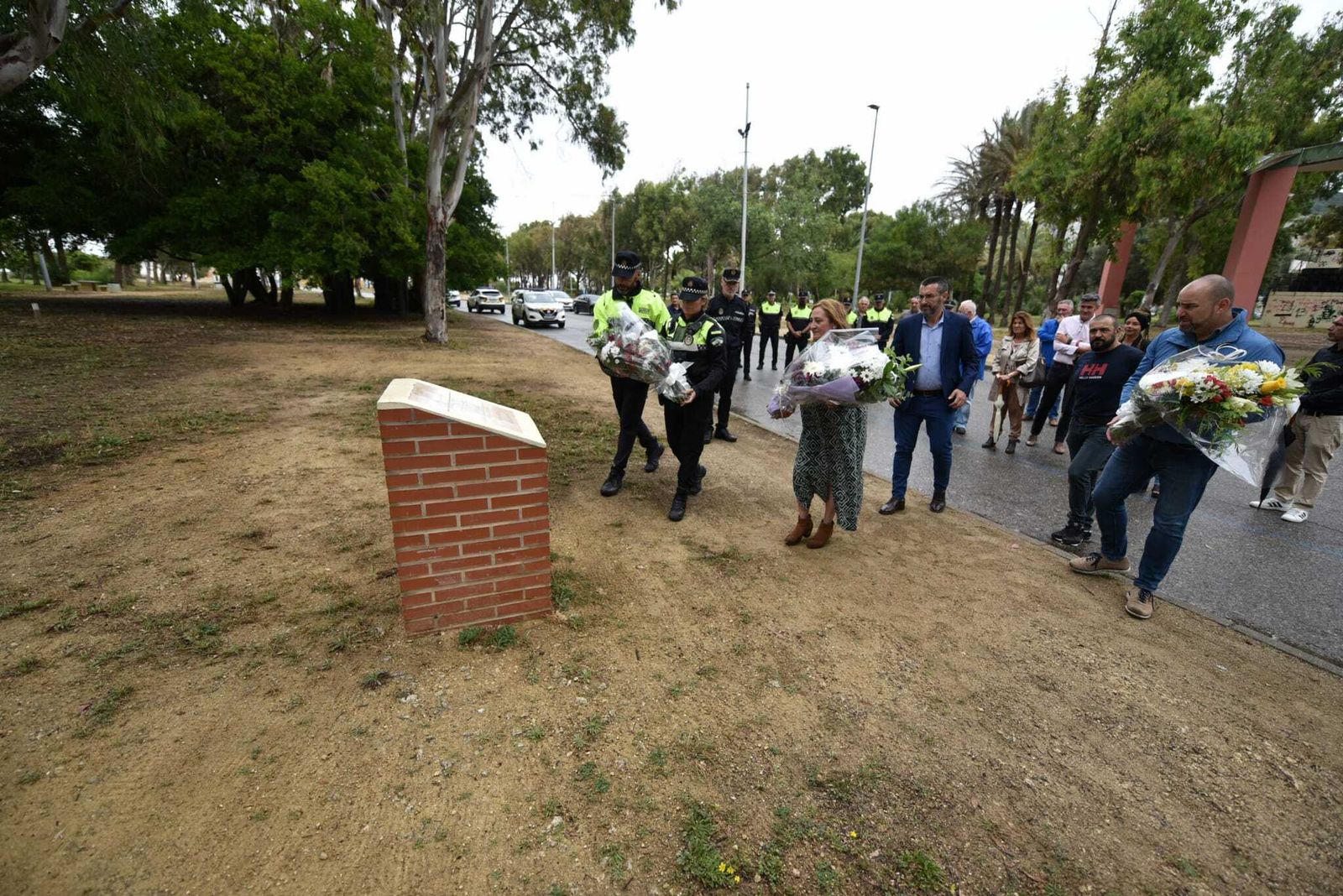 Un momento del homenaje al policía local Víctor Sánchez.