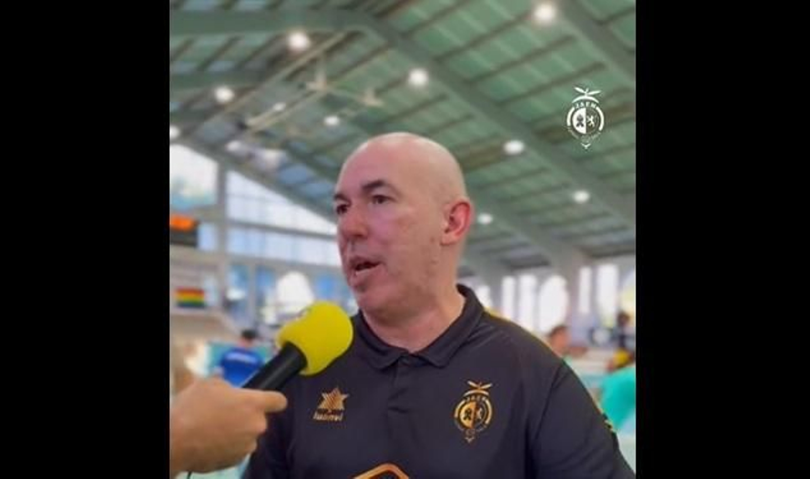 Dani Rodríguez atiende a los medios de comunicación tras la semifinal.