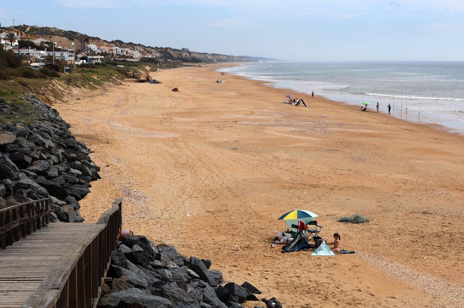 Imágenes del ambiente en el sábado 16 de marzo en Huelva