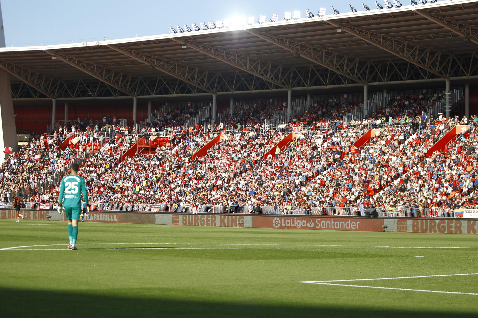 Fotogalería del partido de la Liga Santander, U.D. Almería-Valencia