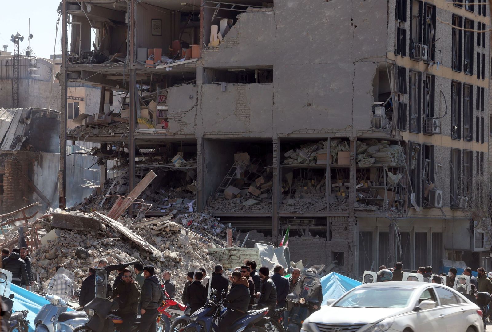 Las fotos de los bombardeos en Irán y Líbano