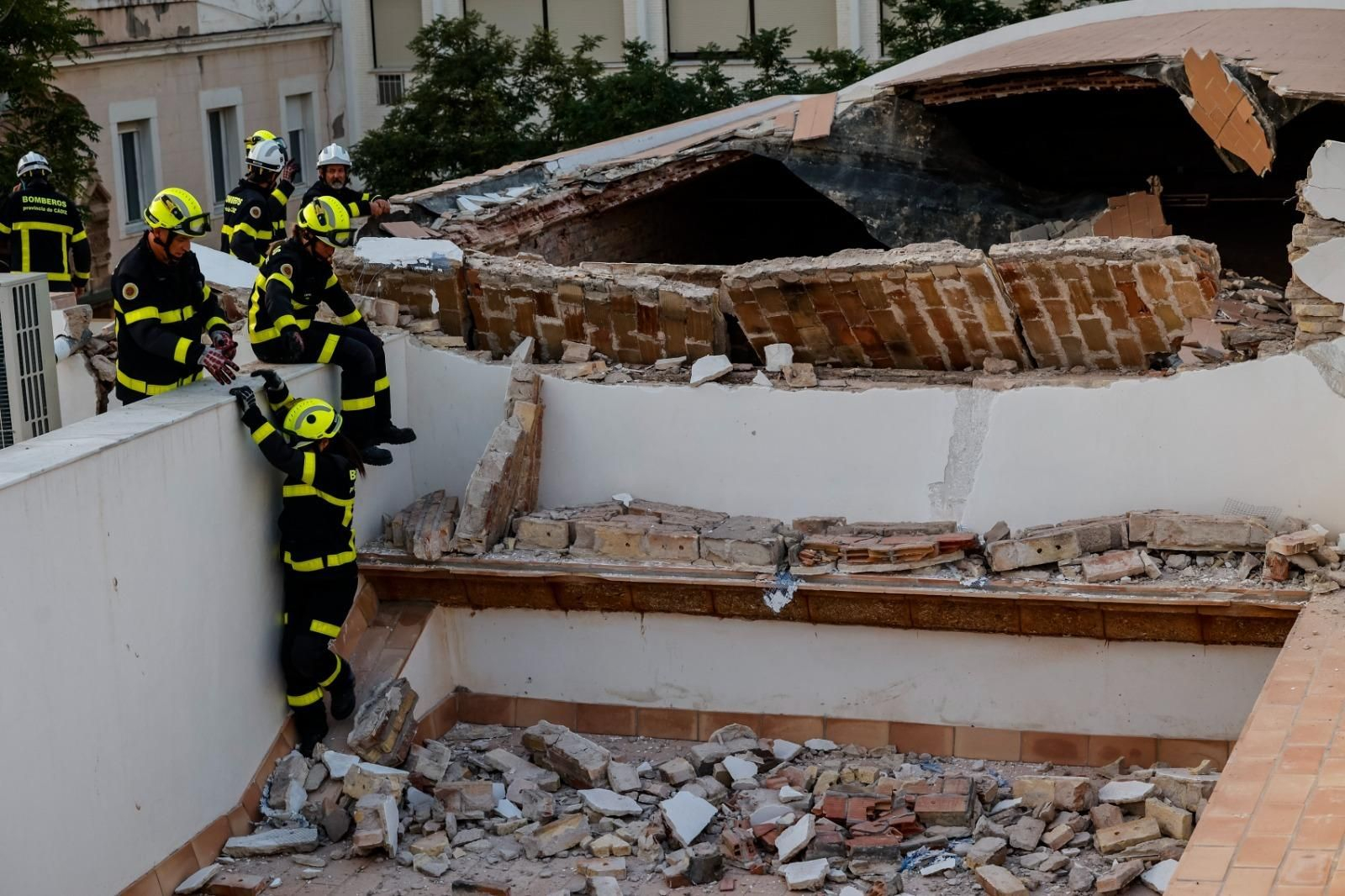Así ha quedado el techo de la cúpula de la Castrense