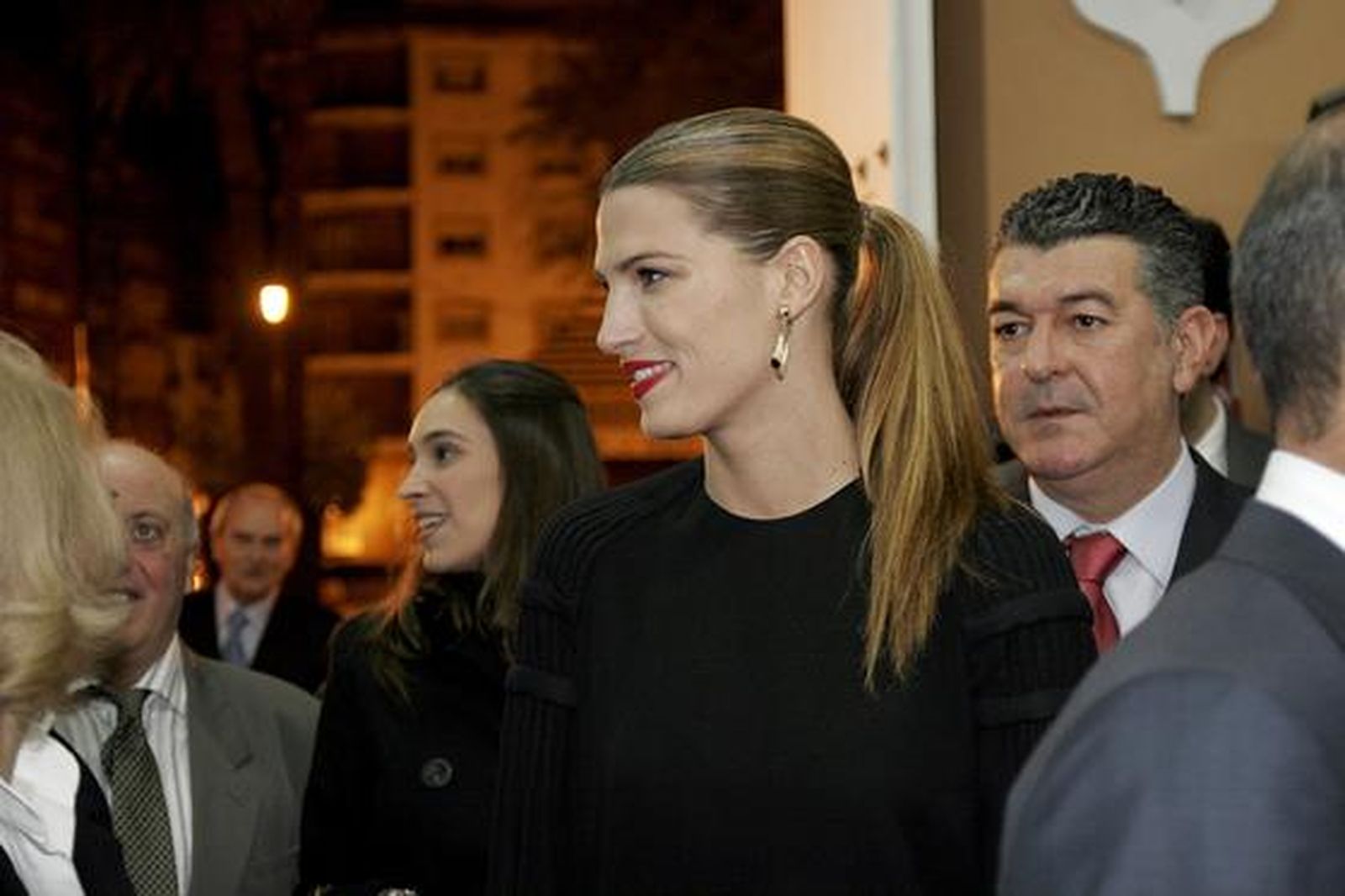 Laura Sánchez, en el centro de la imagen, antes de la Gala.

Foto: Alberto Dominguez