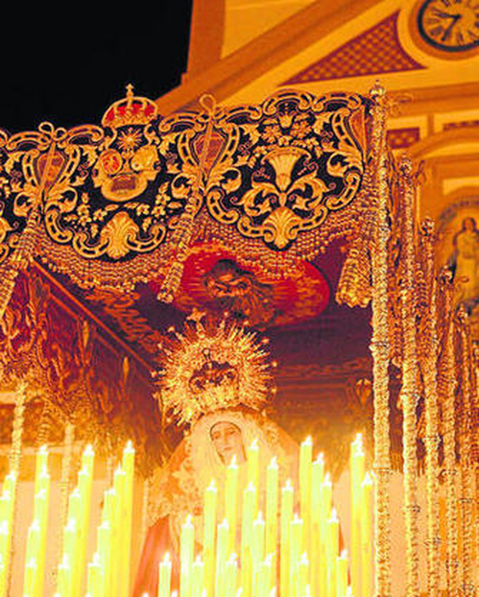 El bello palio de la Amargura.