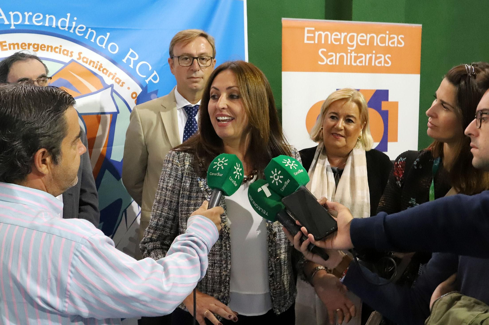 Imágenes de las jornadas de reanimación pulmonar en el IES Alto Conquero