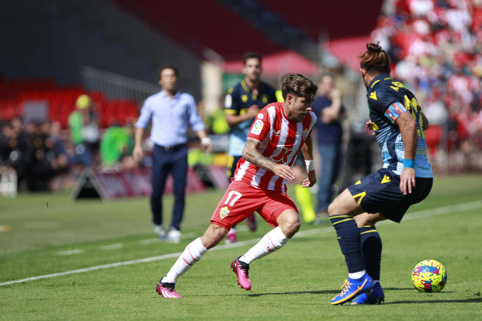 Imágenes del partido de la Liga Santander U.D. Almería-Cádiz C.F.