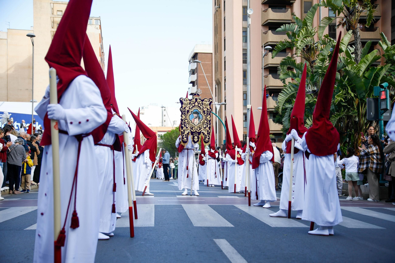 Coronación en la Semana Santa de Almería 2025