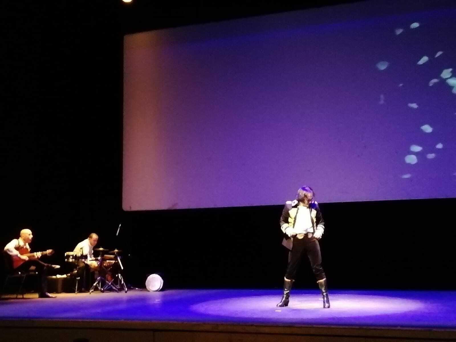 David Morales caracterizado como Simón Bolívar en La Línea