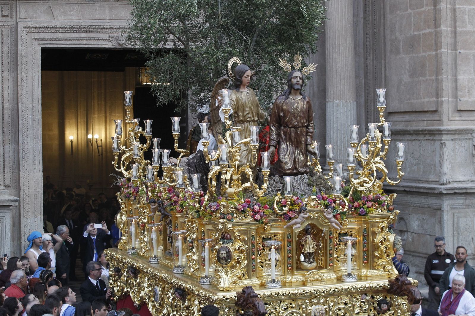 Imágenes de la Procesión de Estudiantes. Semana Santa Almería 2019