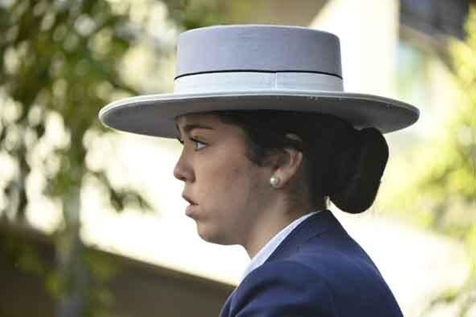 Las mejores imágenes de los peregrinos en la salida de Emigrantes