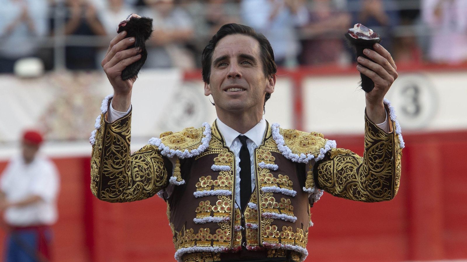 Juan Ortega tras una de sus exitosas tardes de esta temporada pasada