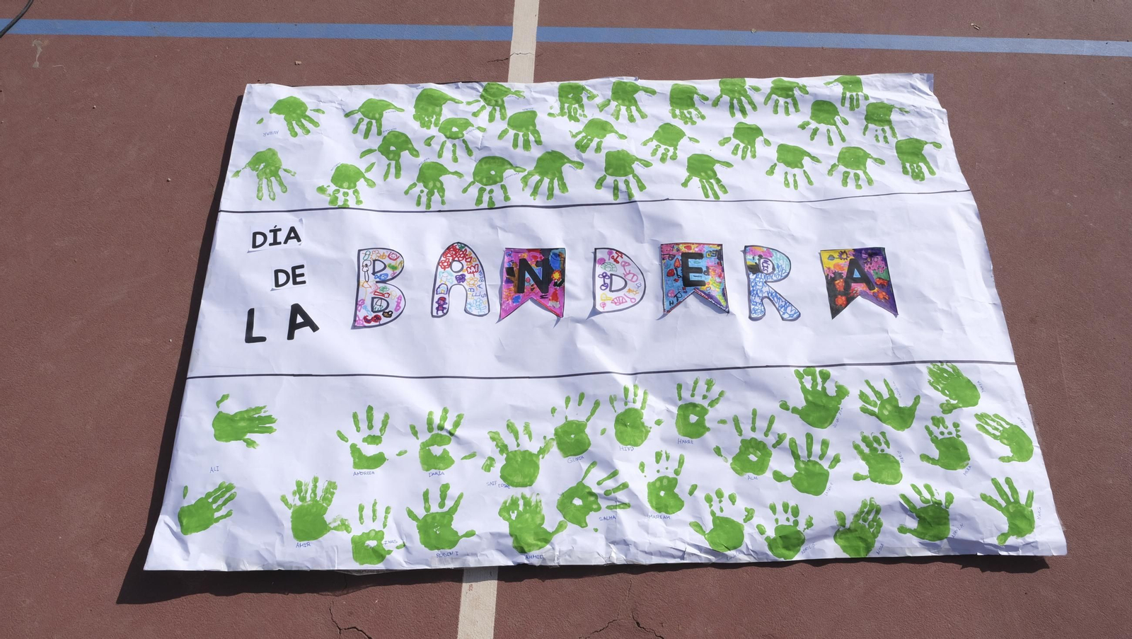 Día de la Bandera de Andalucía en el Colegio Virgen del Mar de Cabo de Gata, en imágenes