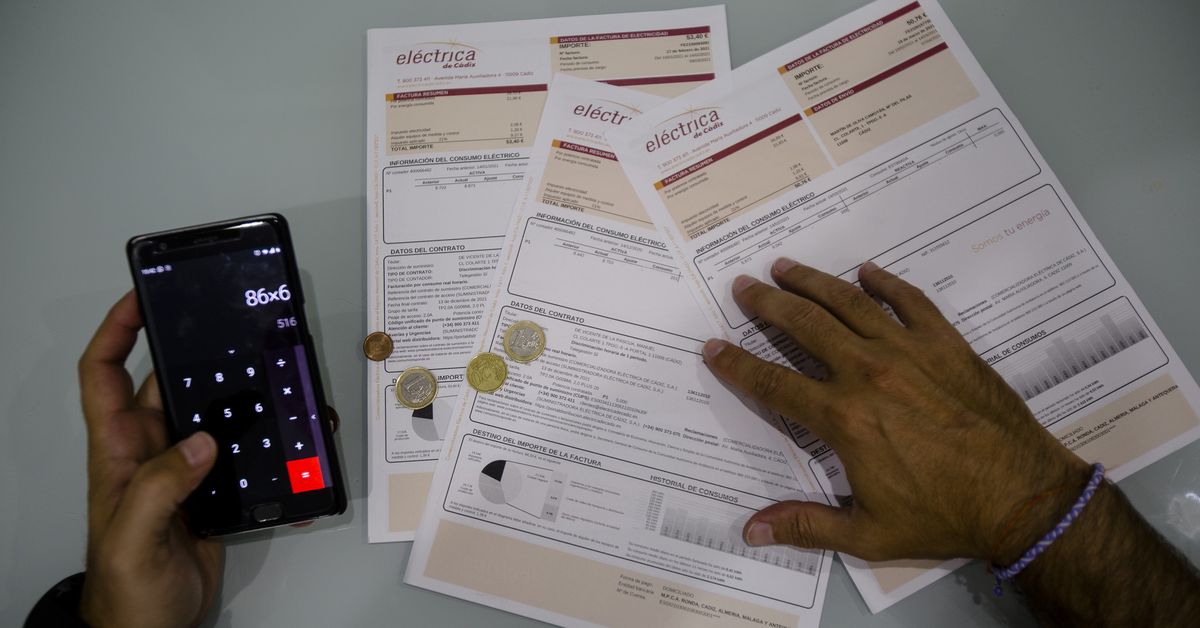 El IVA de la luz baja al 10% y así lo notaremos en la factura