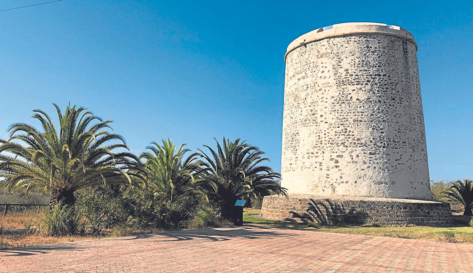 Aspecto de Torre Canela en la localidad de Ayamonte.