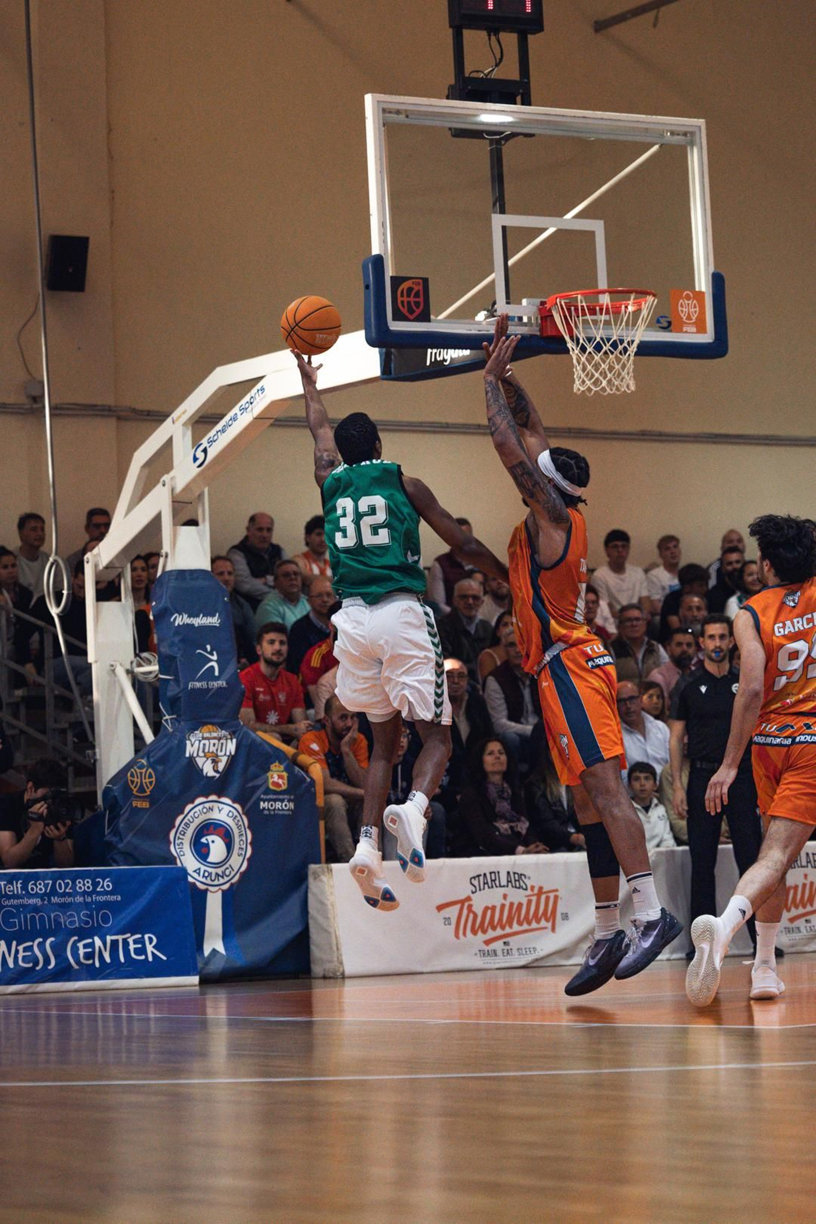 Las fotos del Morón - Betis Baloncesto