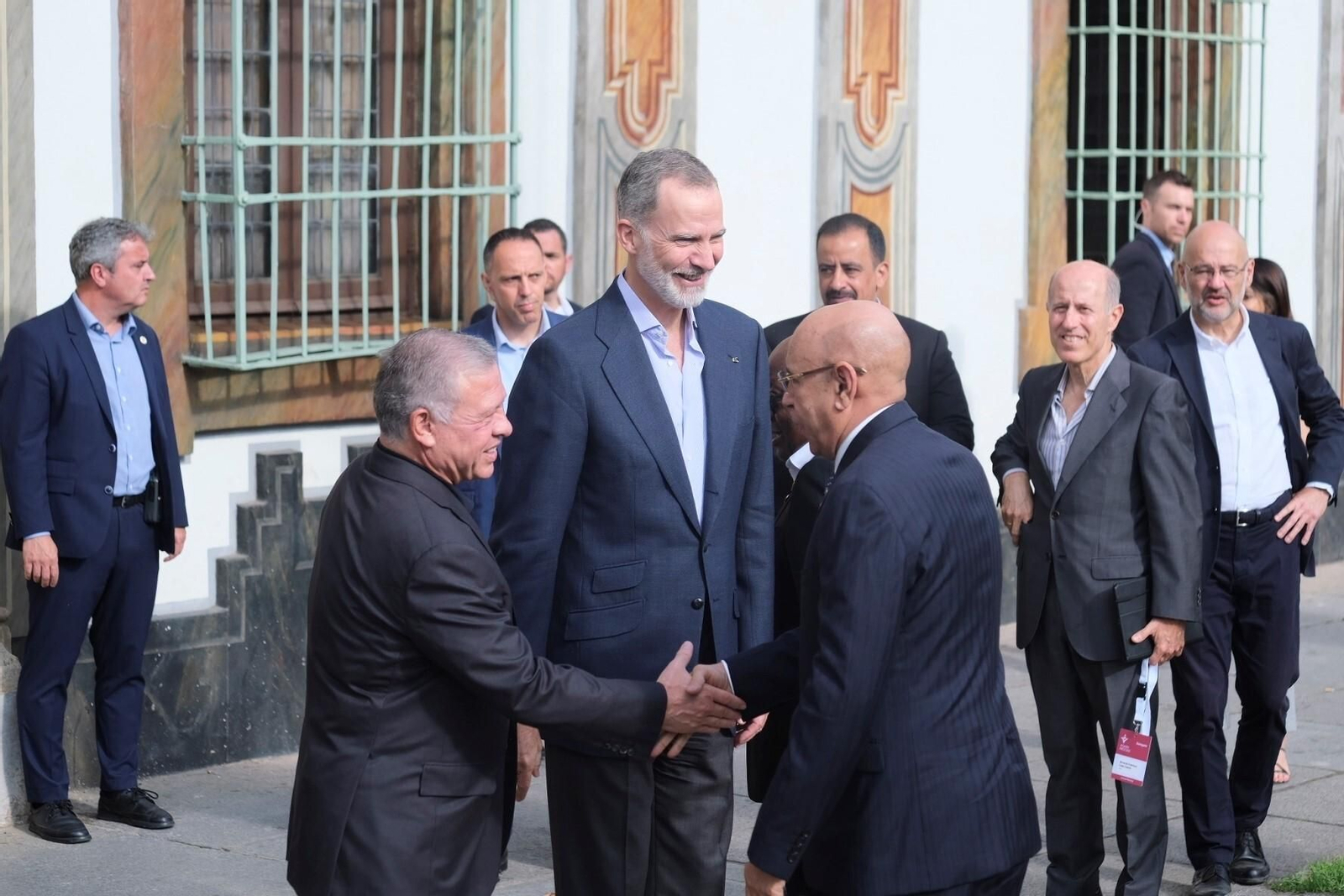 El recibimiento del Rey Felipe VI a los jefes de estado que participan en el Proceso de Áqaba en Córdoba, en fotos