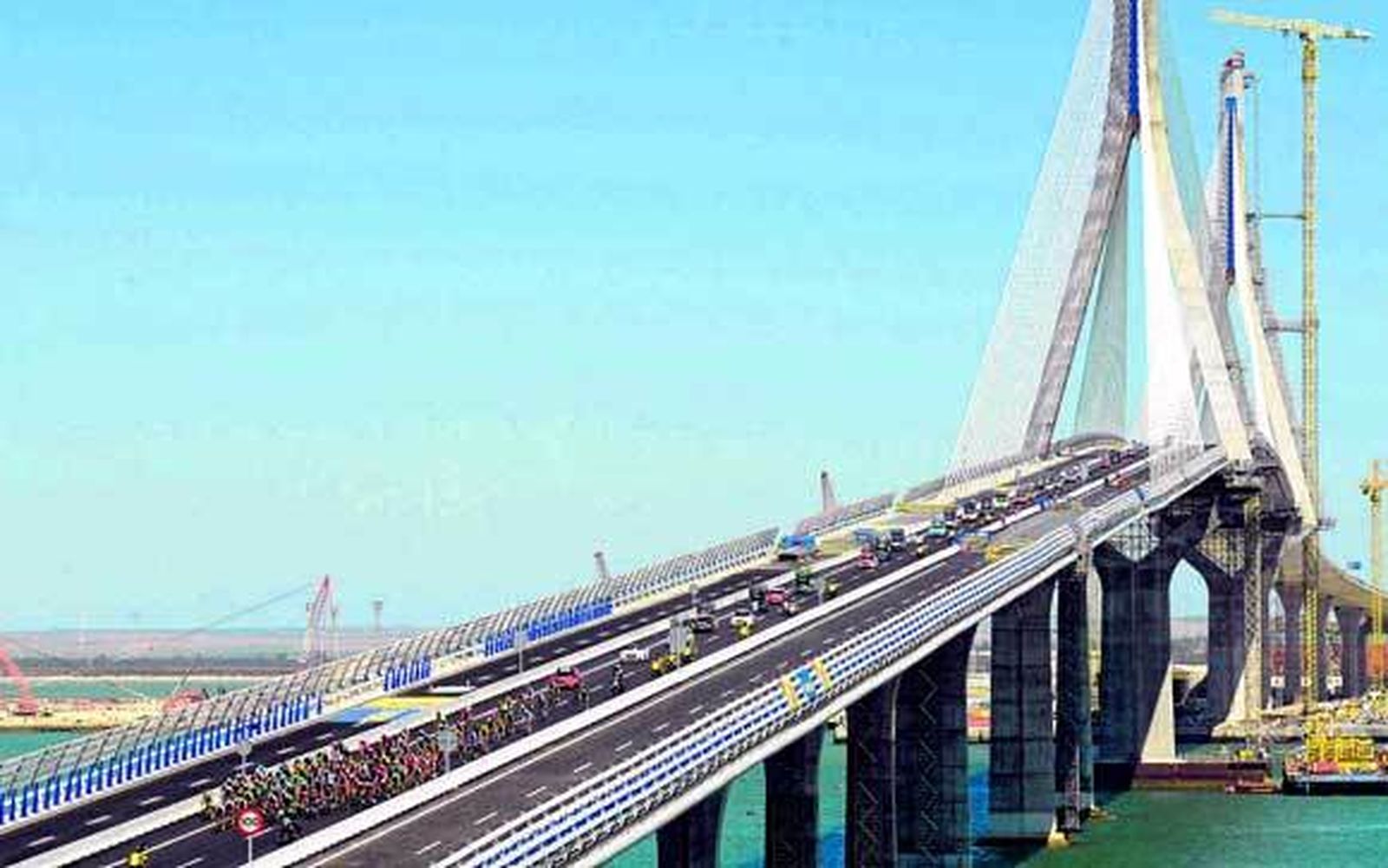 El puente se abrirá al tráfico el mismo jueves