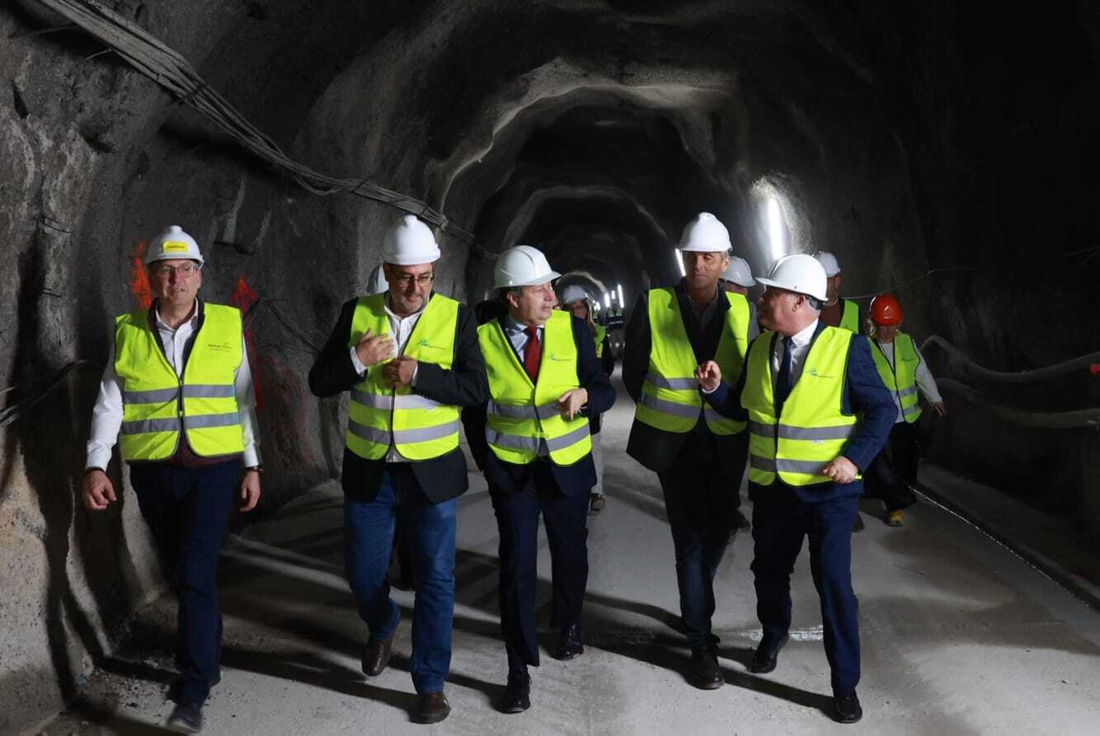 Las obras del túnel del Huesna que llevará agua a 18 pueblos acaban este trimestre tras un año de retraso