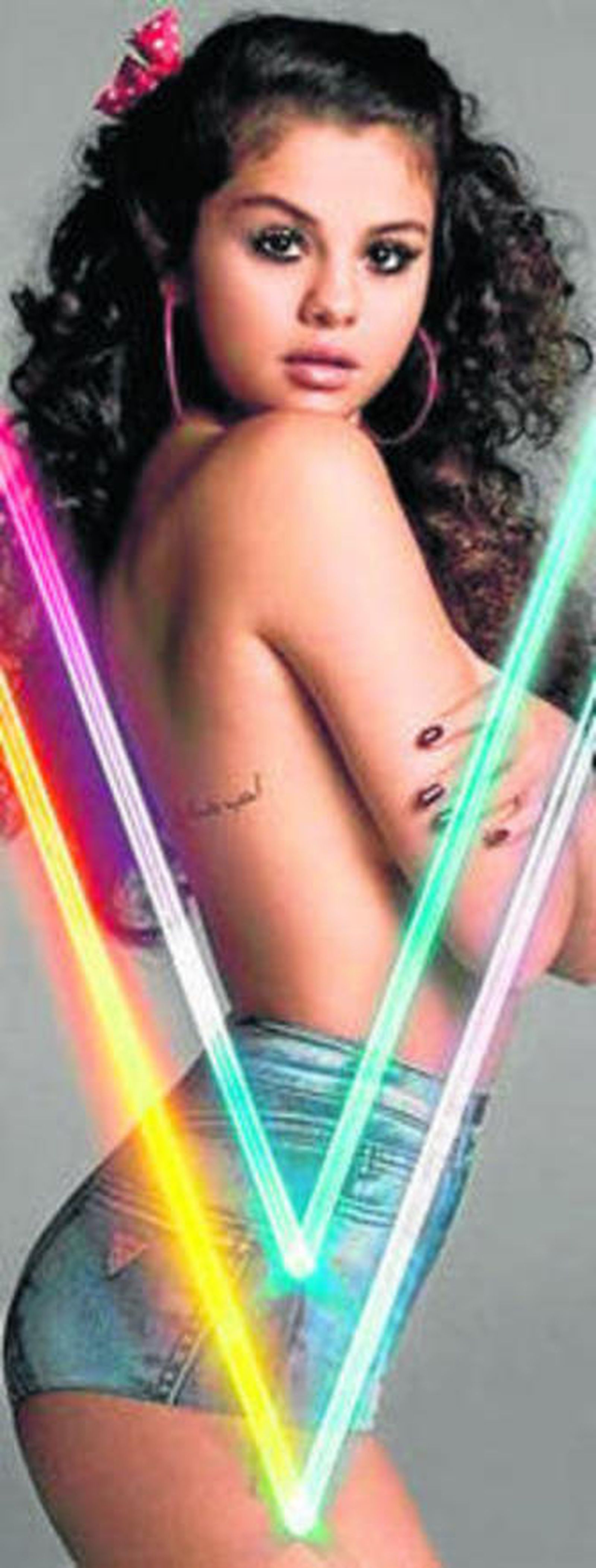 Selena Gomez posa para la portada de 'V Magazine'