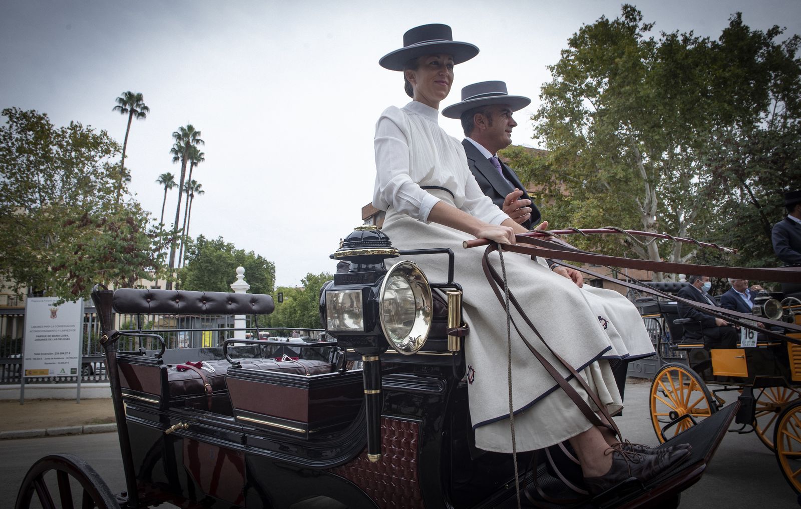 Exhibición de enganches y paseo de carruajes por el parque de María Luisa