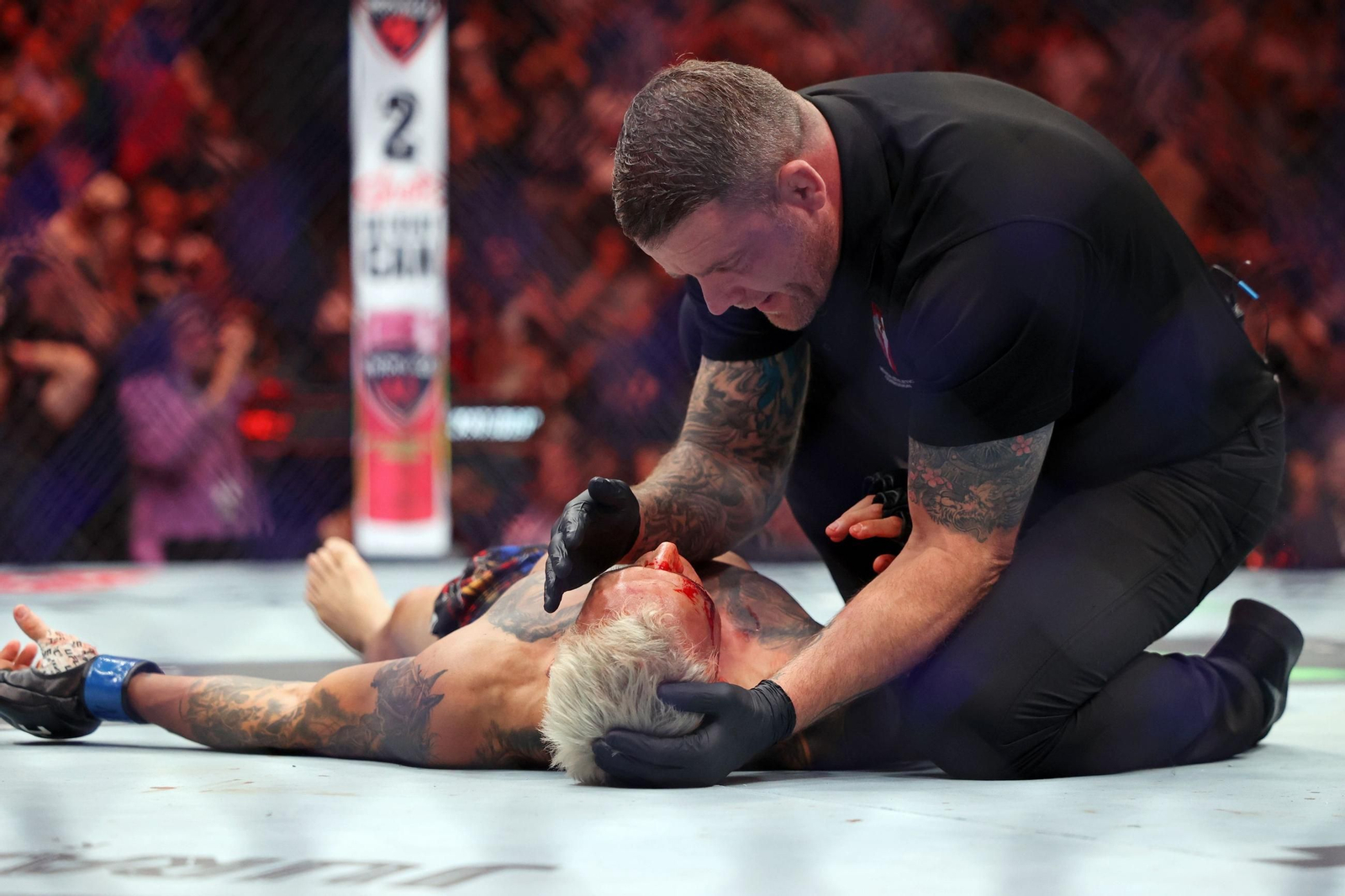 Las fotos del triunfo de Topuria ante Oliveira