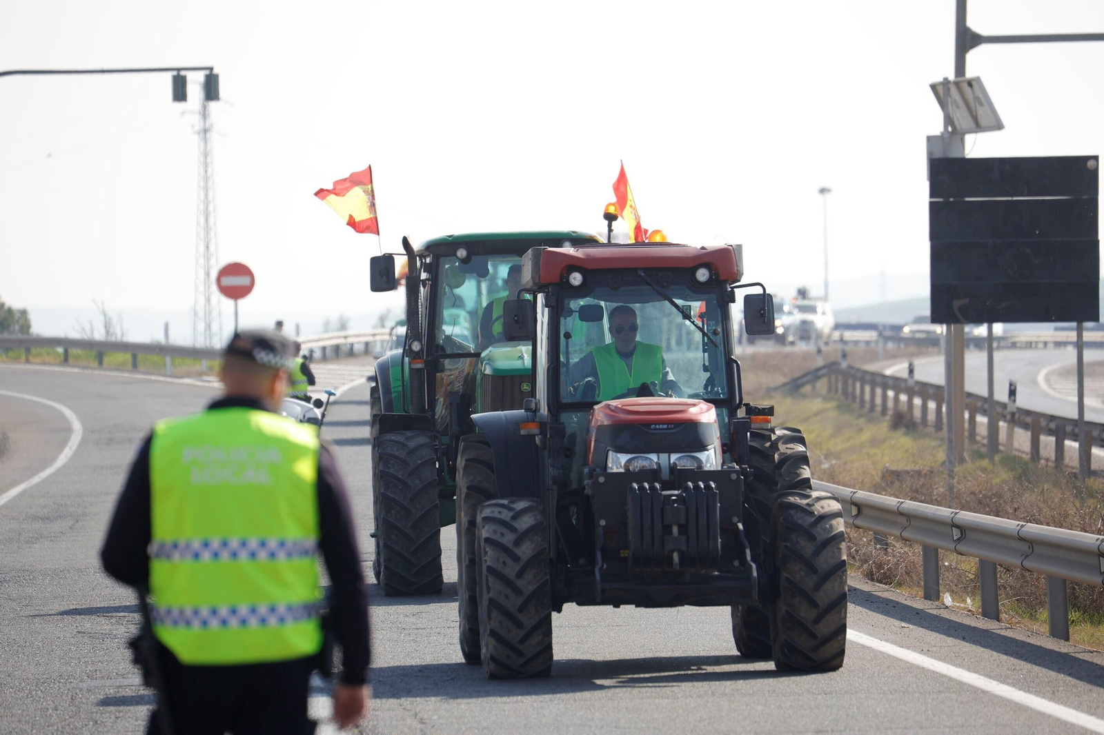 La protesta de los agricultores de Córdoba, en imágenes