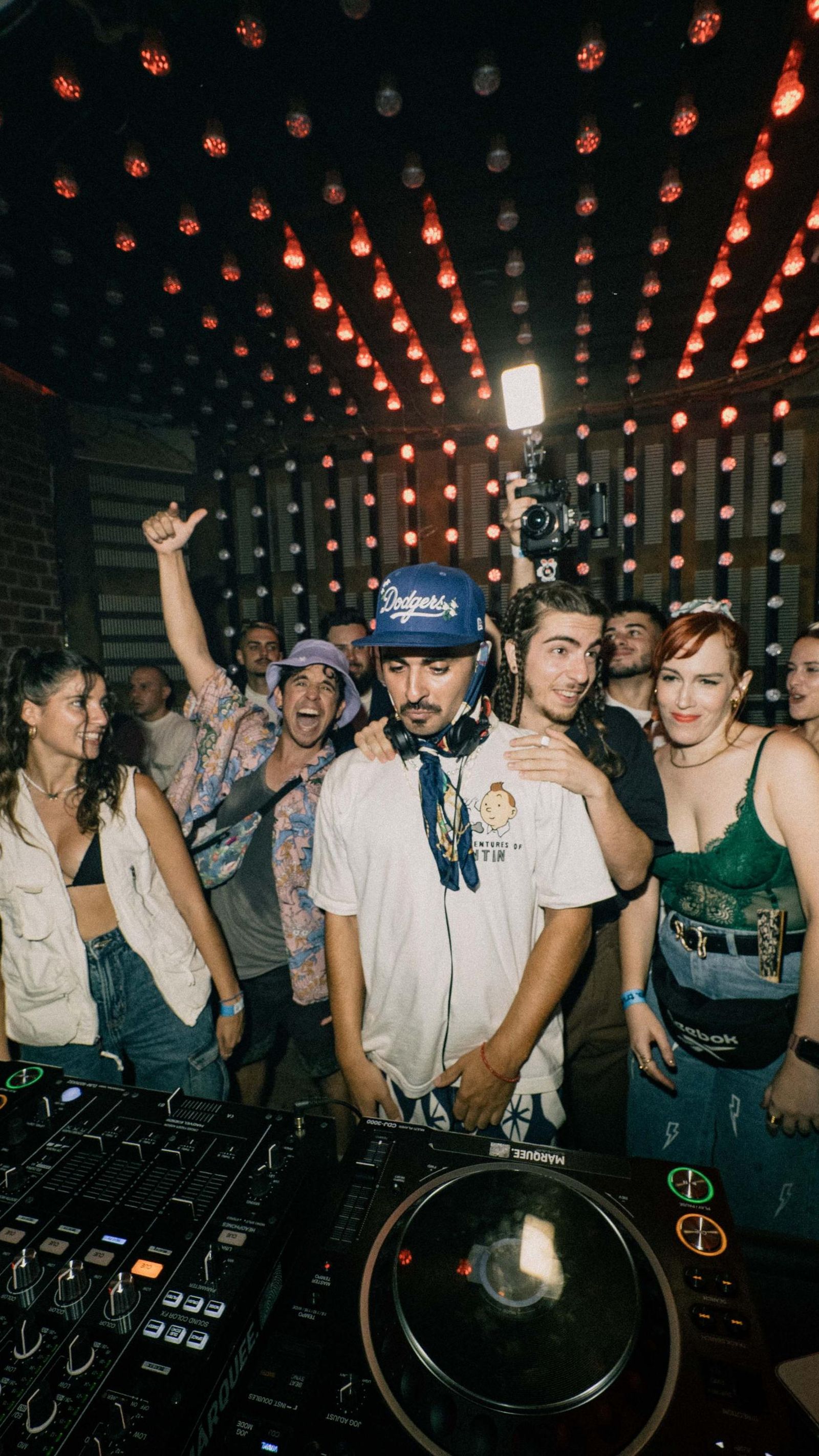 Jaime Ojeda, pinchando en una de las fiestas de Recreo en True Club, donde nacieron.